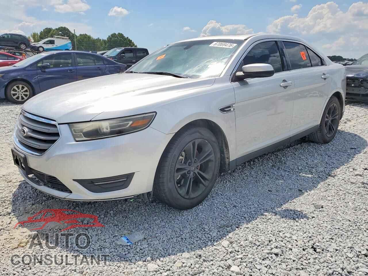 FORD TAURUS 2015 - 1FAHP2E85FG120827
