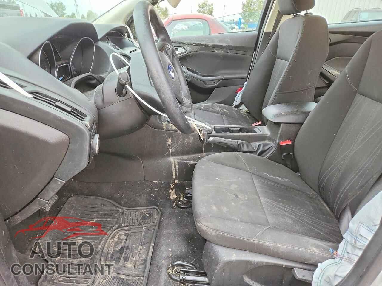 FORD FOCUS 2016 - 1FADP3F23GL223235