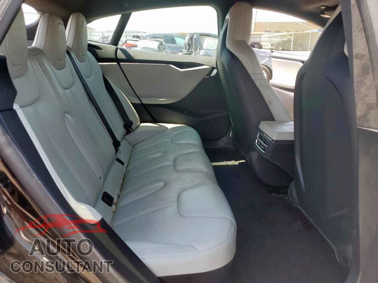 TESLA MODEL S 2016 - 5YJSA1E24GF153837