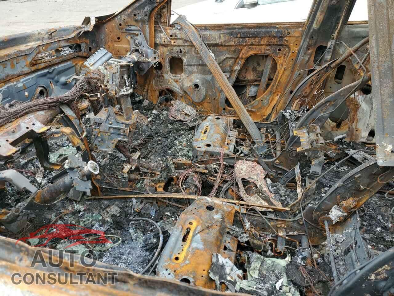 NISSAN PATHFINDER 2019 - 5N1DR2MM3KC592667