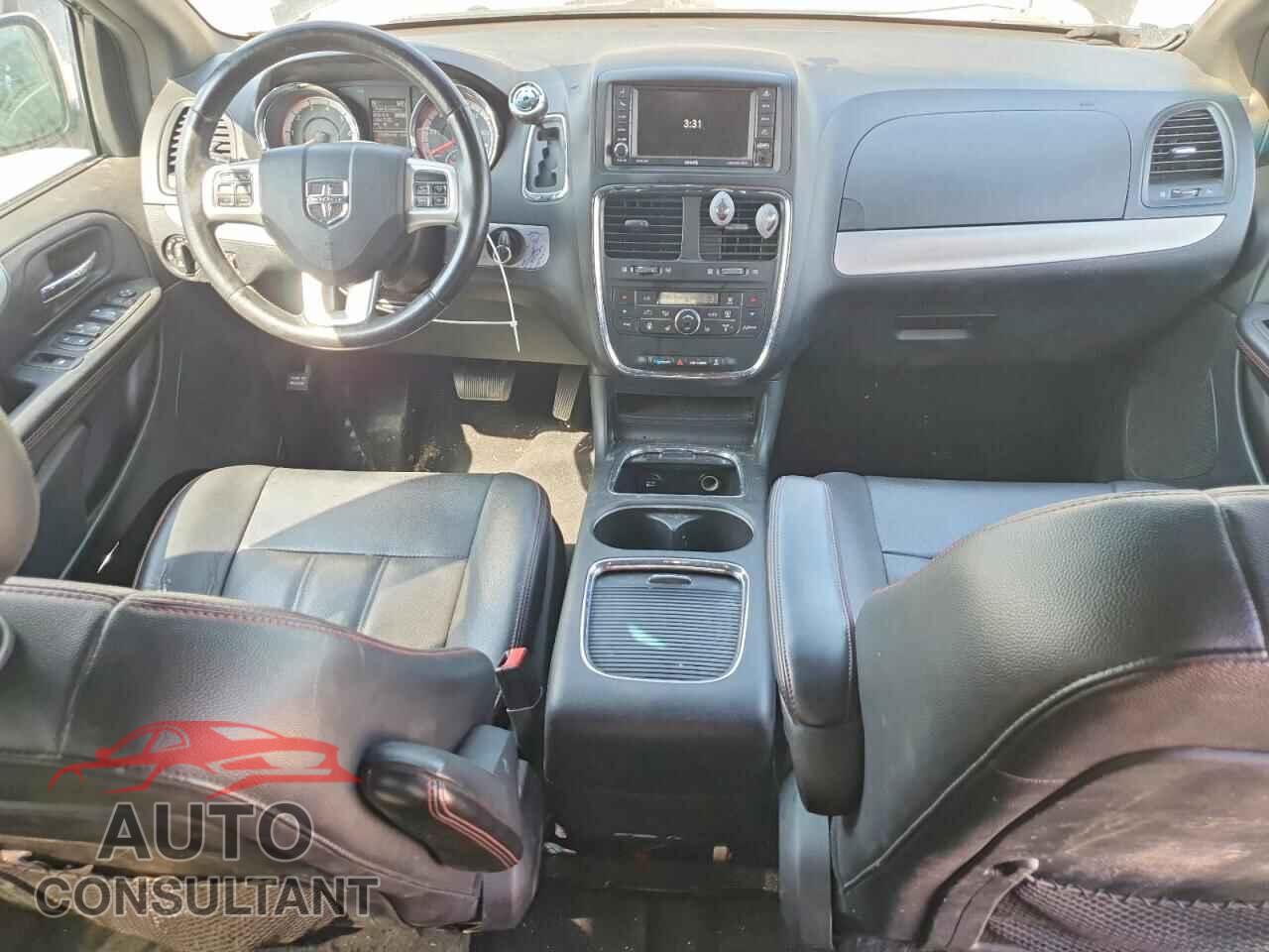 DODGE CARAVAN 2017 - 2C4RDGEG8HR765906
