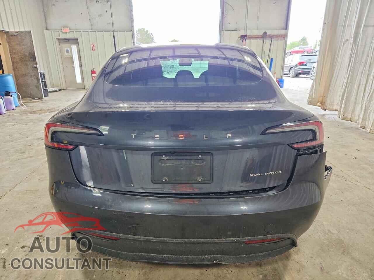 TESLA MODEL 3 2025 - 5YJ3E1EB4SF022778