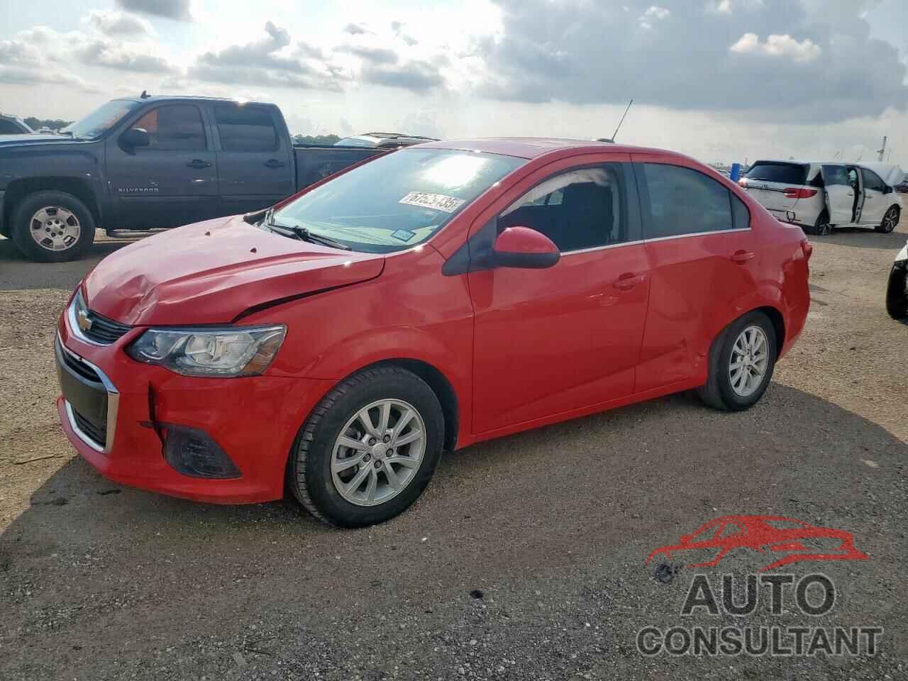 CHEVROLET SONIC 2018 - 1G1JD5SB0J4123725