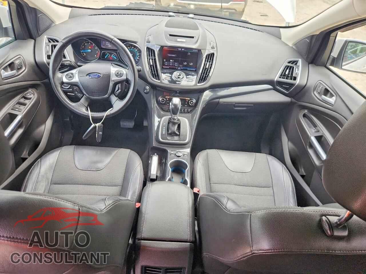 FORD ESCAPE 2013 - 1FMCU9J92DUB29032