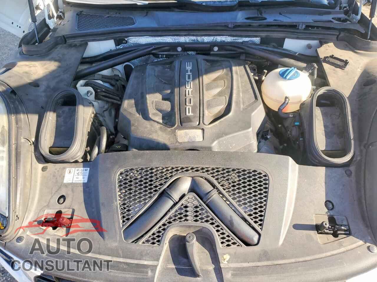 PORSCHE MACAN 2015 - WP1AB2A50FLB59112