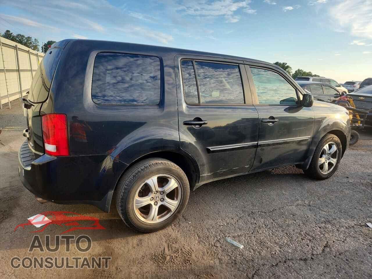 HONDA PILOT 2012 - 5FNYF4H49CB080064