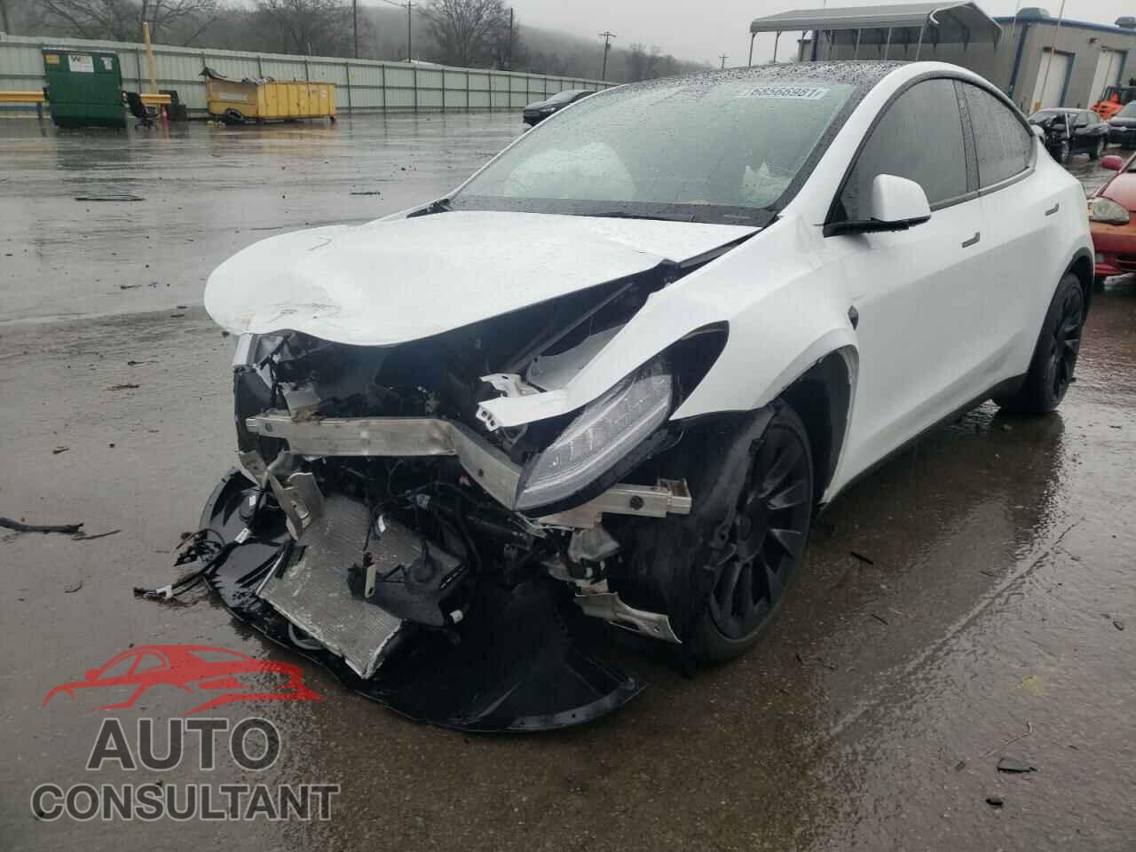 TESLA MODEL Y 2021 - 5YJYGDED5MF122636