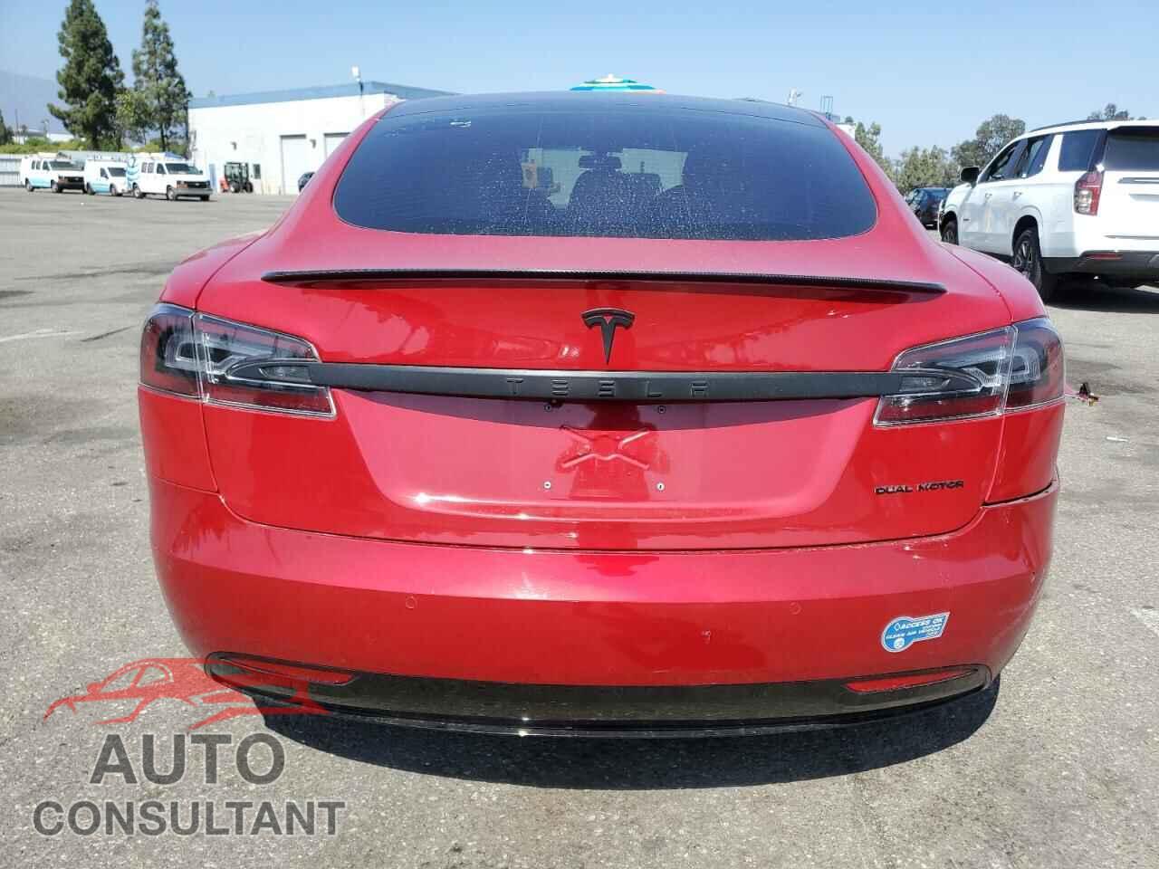 TESLA MODEL S 2021 - 5YJSA1E44MF425655