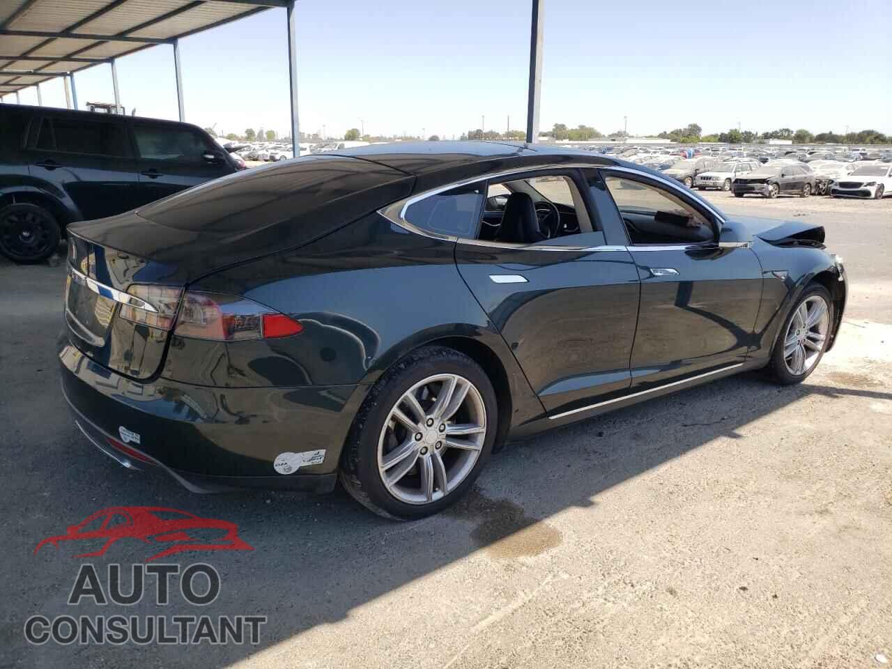 TESLA MODEL S 2013 - 5YJSA1CN1DFP05917