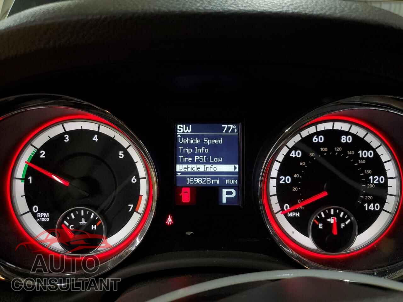 DODGE DURANGO 2013 - 1C4RDJDG9DC682700