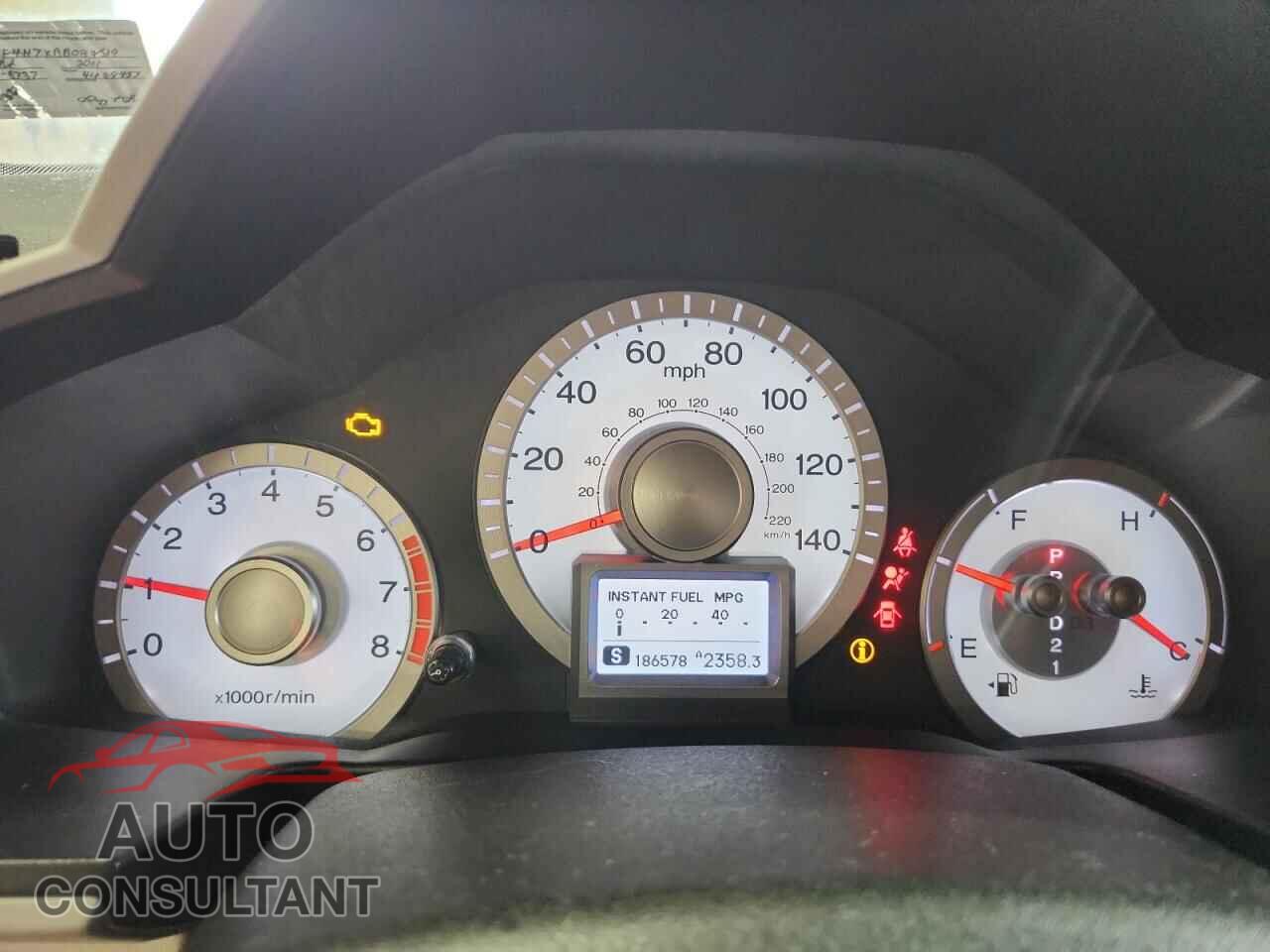 HONDA PILOT 2011 - 5FNYF4H7XBB084519