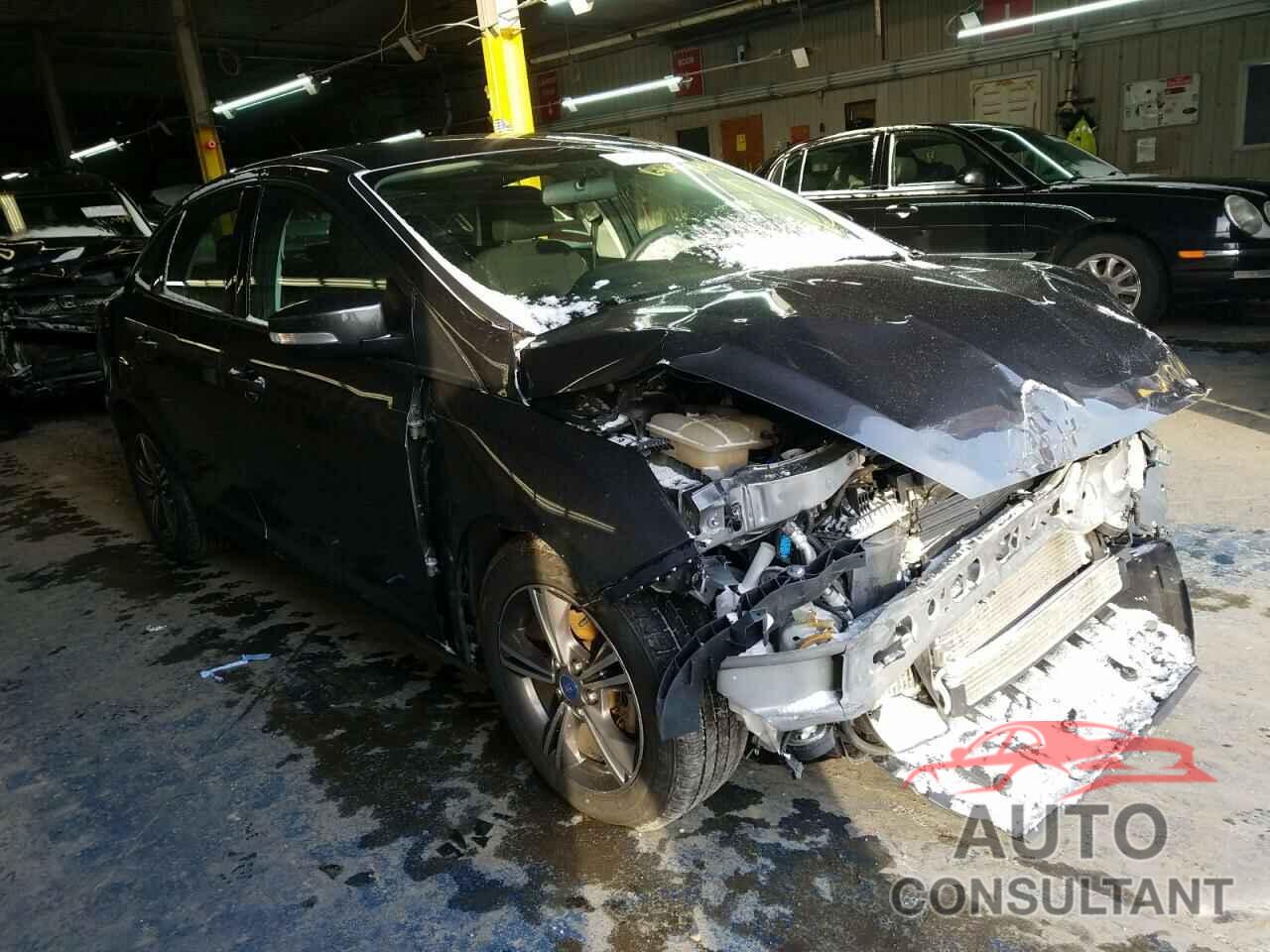 FORD FOCUS 2017 - 1FADP3FE8HL283619