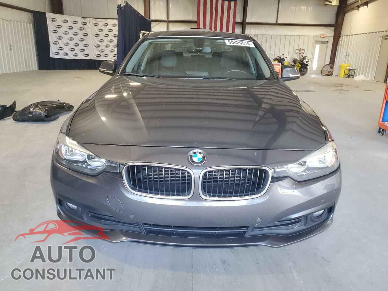BMW 3 SERIES 2016 - WBA8E5G53GNU20199