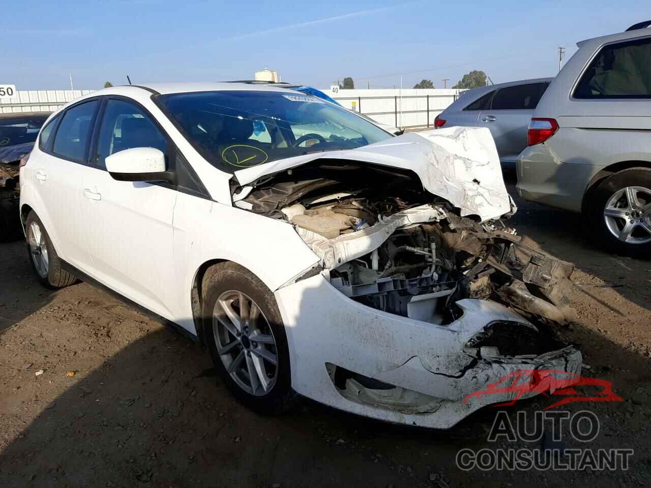 FORD FOCUS 2018 - 1FADP3K23JL242218