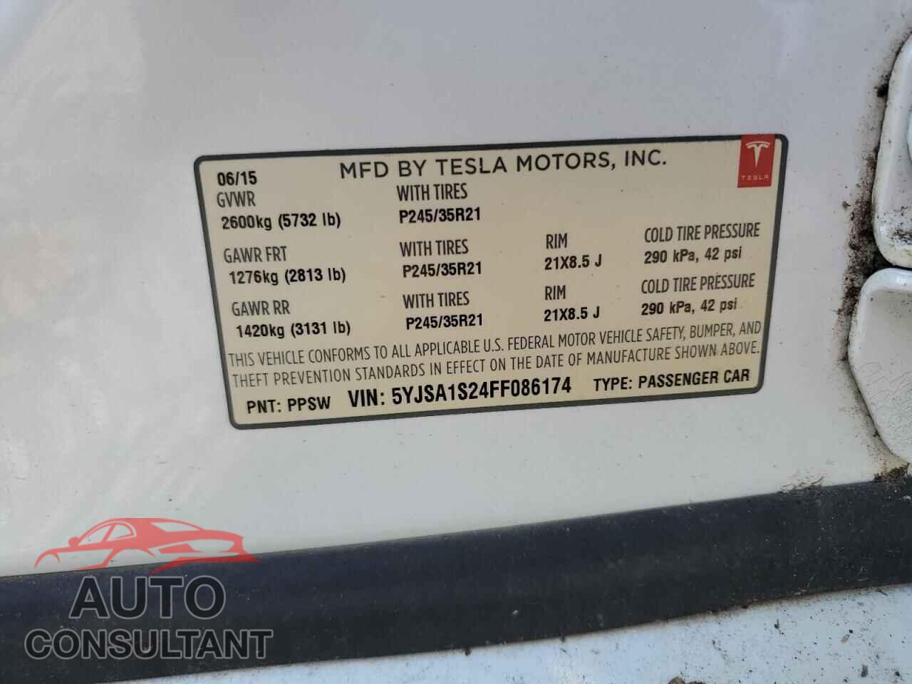 TESLA MODEL S 2015 - 5YJSA1S24FF086174
