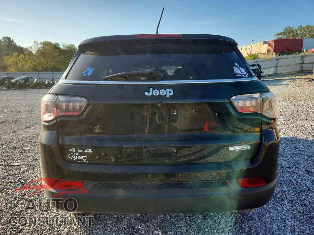 JEEP COMPASS 2021 - 3C4NJDBB7MT601598