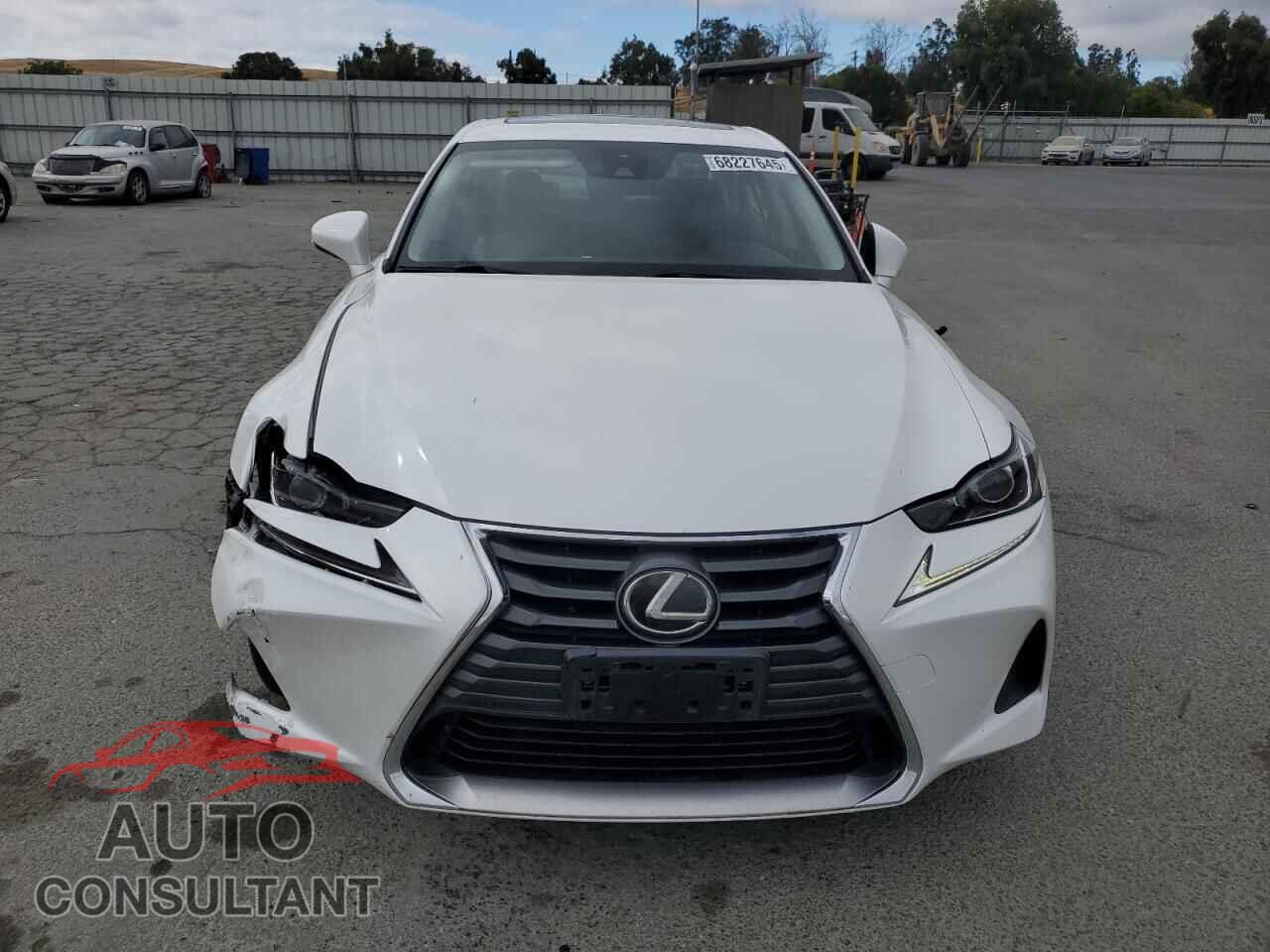 LEXUS IS 2017 - JTHBA1D28H5053775