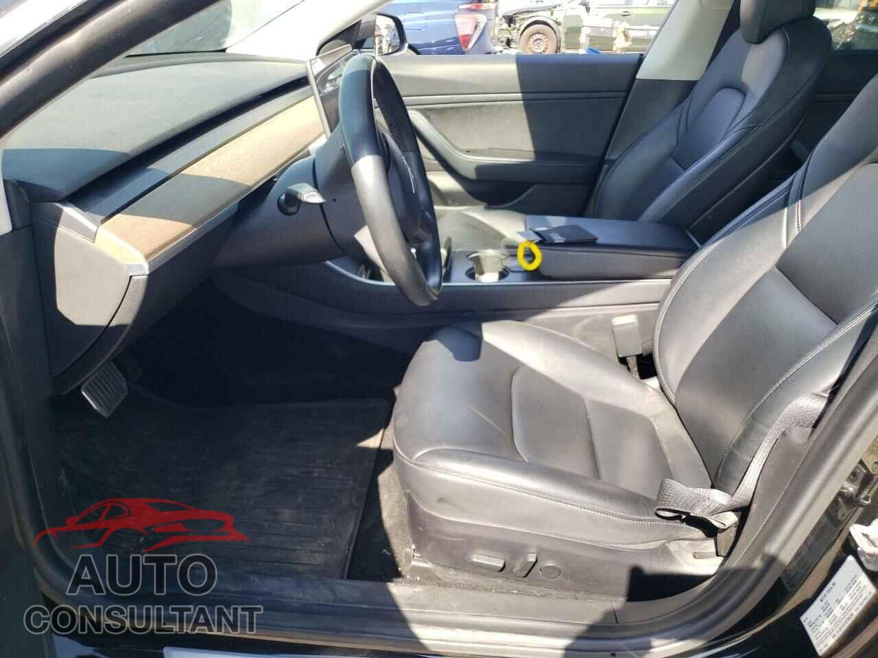 TESLA MODEL 3 2019 - 5YJ3E1EA1KF306294