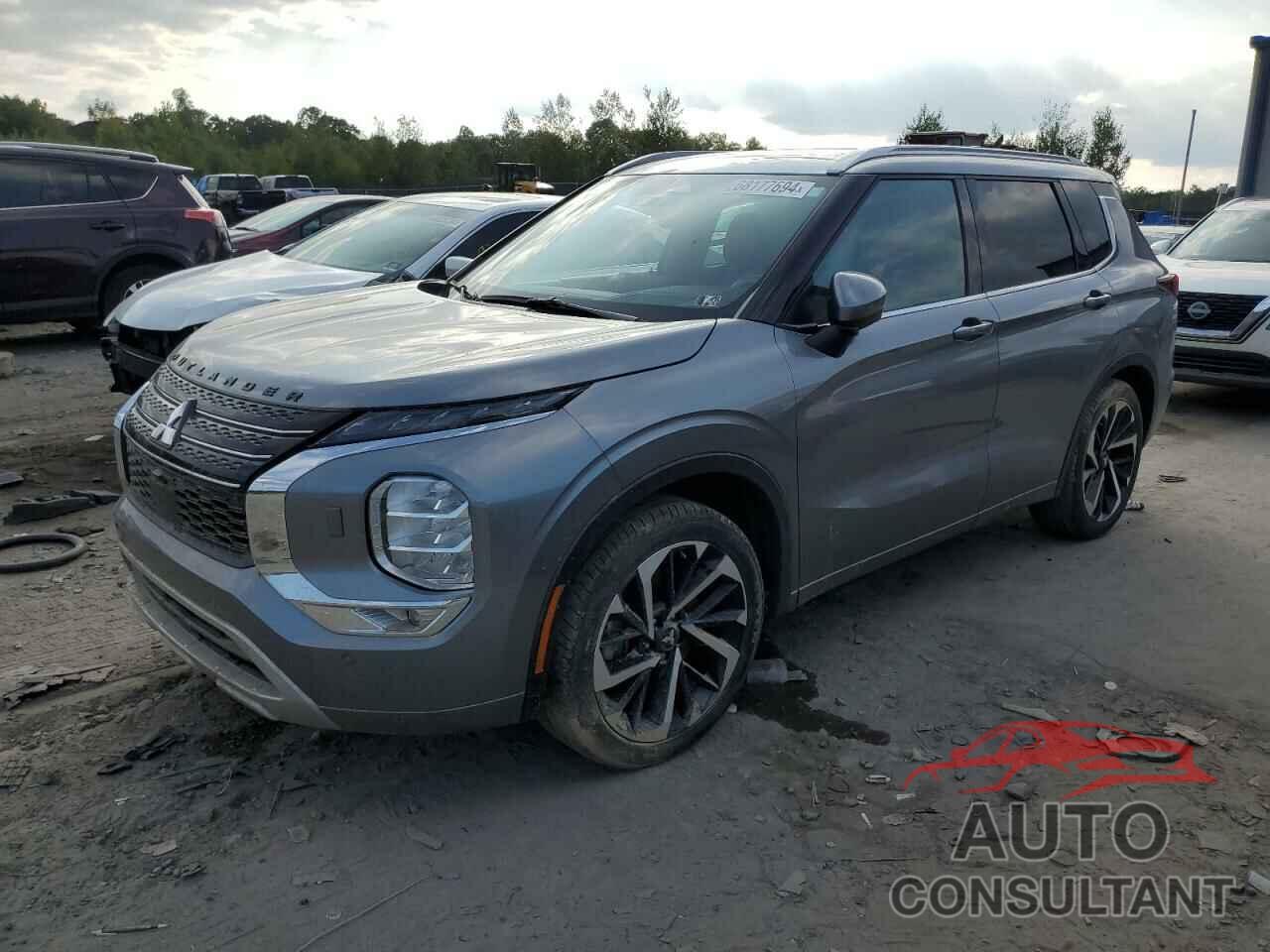 MITSUBISHI OUTLANDER 2022 - JA4J4VA81NZ083140