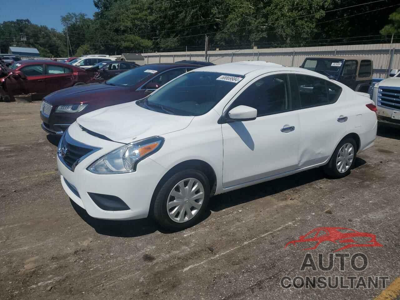 NISSAN VERSA 2018 - 3N1CN7AP0JL885648