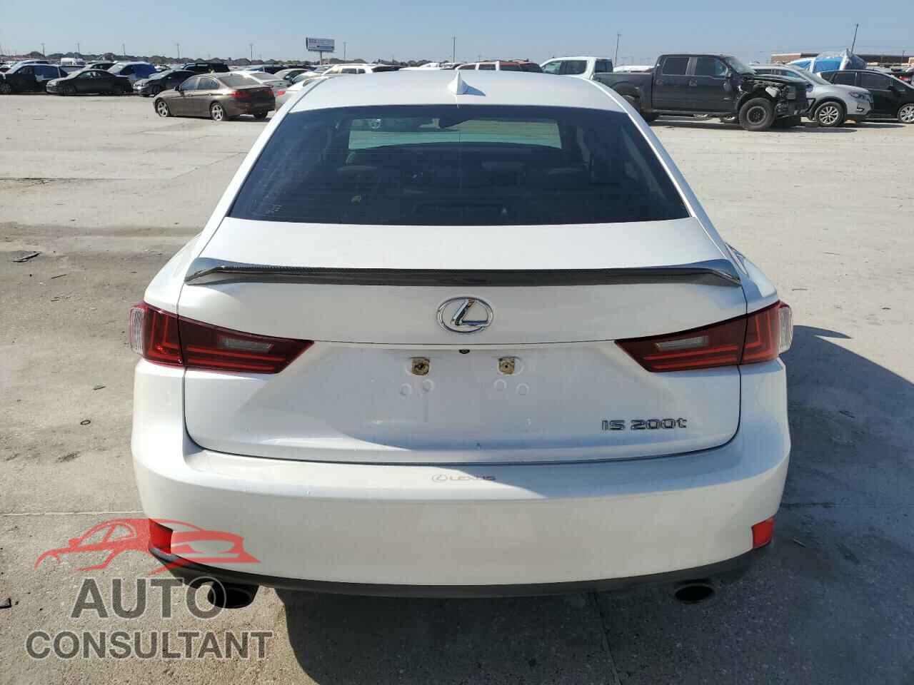LEXUS IS 2016 - JTHBA1D26G5004671
