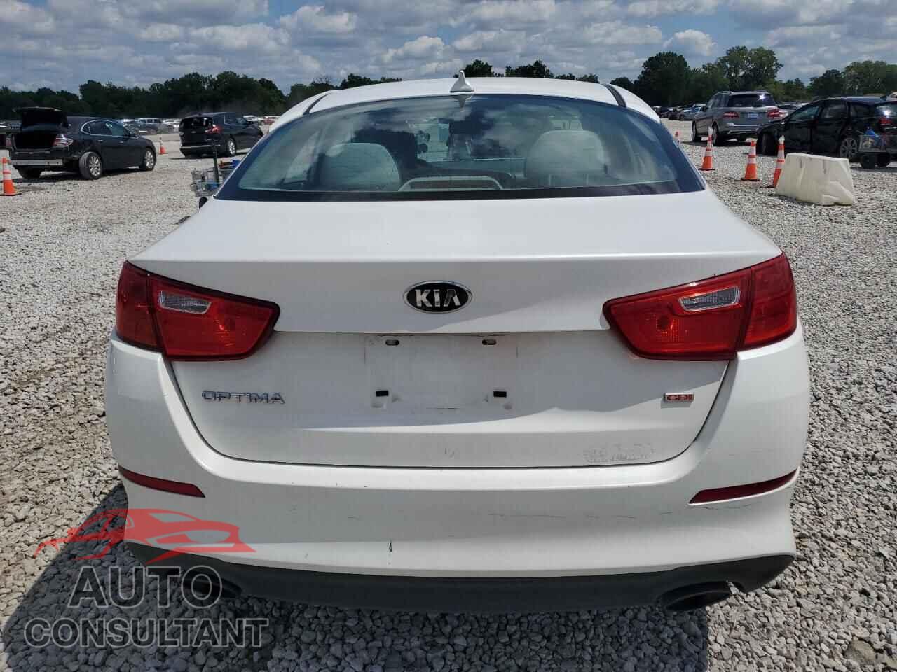 KIA OPTIMA 2015 - KNAGM4A73F5598230