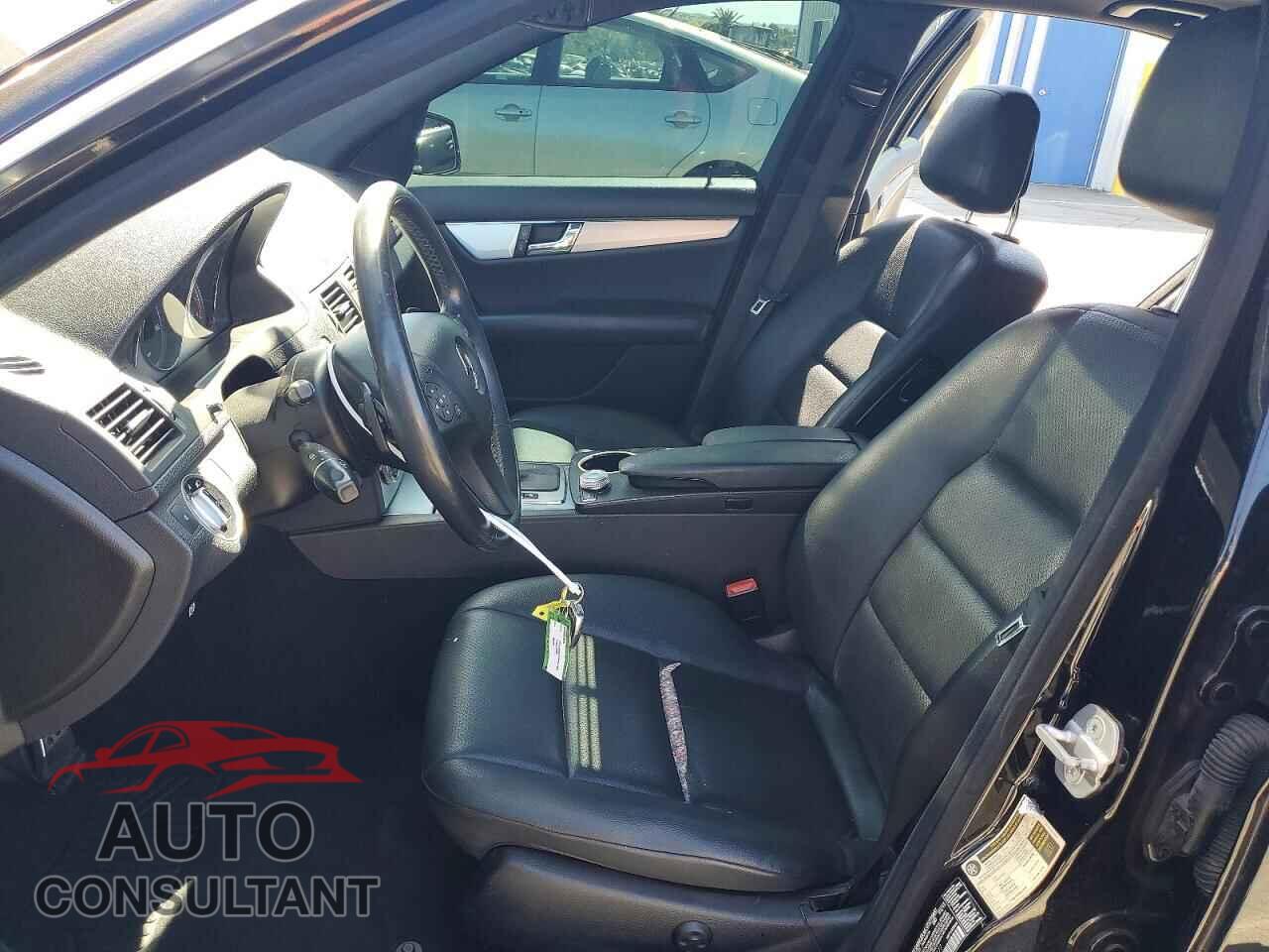 MERCEDES-BENZ C-CLASS 2011 - WDDGF5EB6BF640577