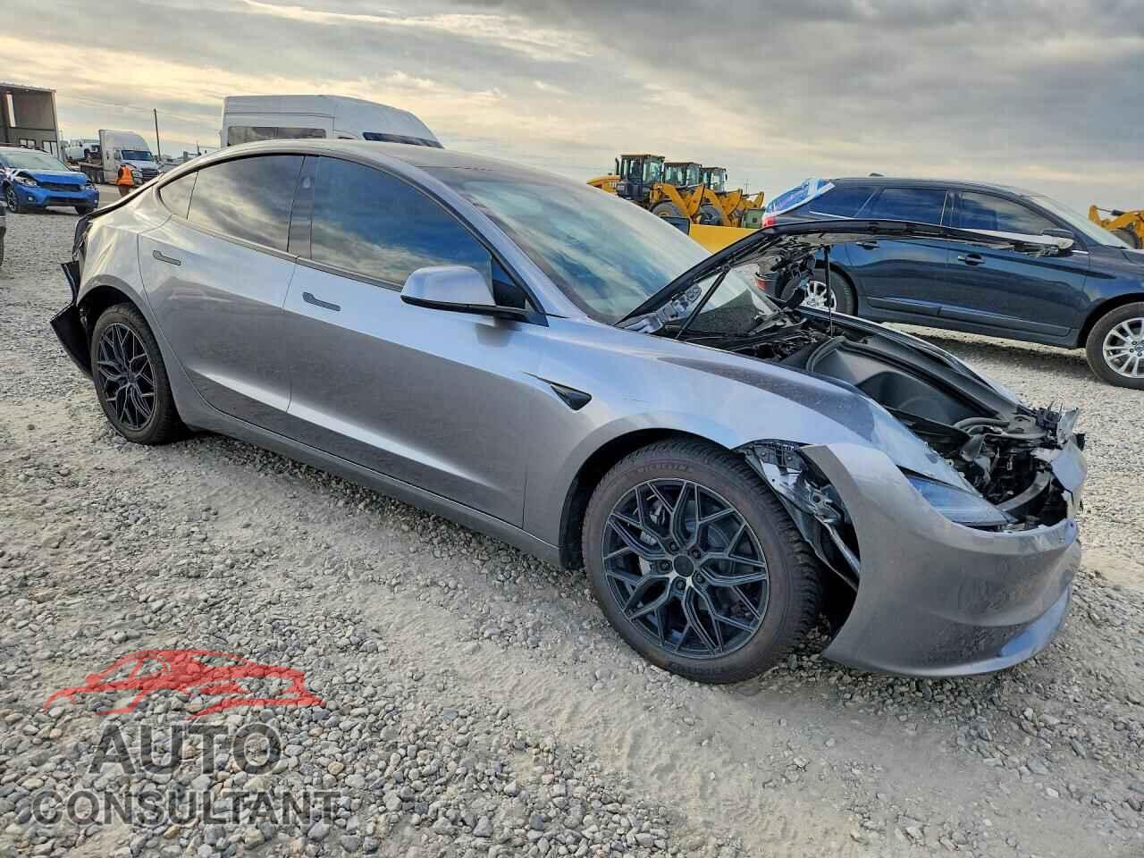 TESLA MODEL 3 2025 - 5YJ3E1EB6SF997783