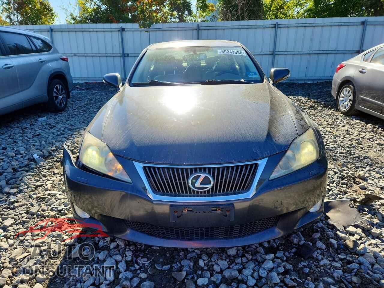 LEXUS IS 2010 - JTHCF5C29A5043289