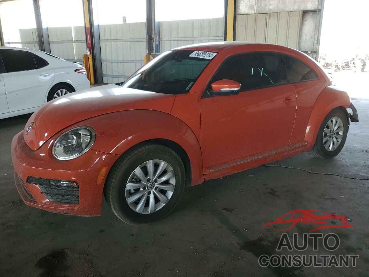 VOLKSWAGEN BEETLE 2019 - 3VWFD7ATXKM714831