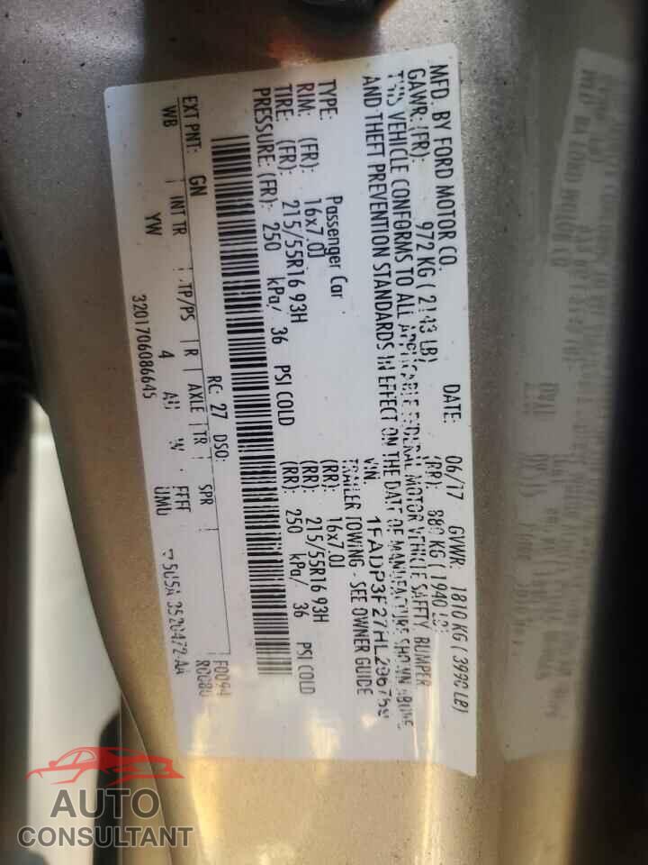 FORD FOCUS 2017 - 1FADP3F27HL296769