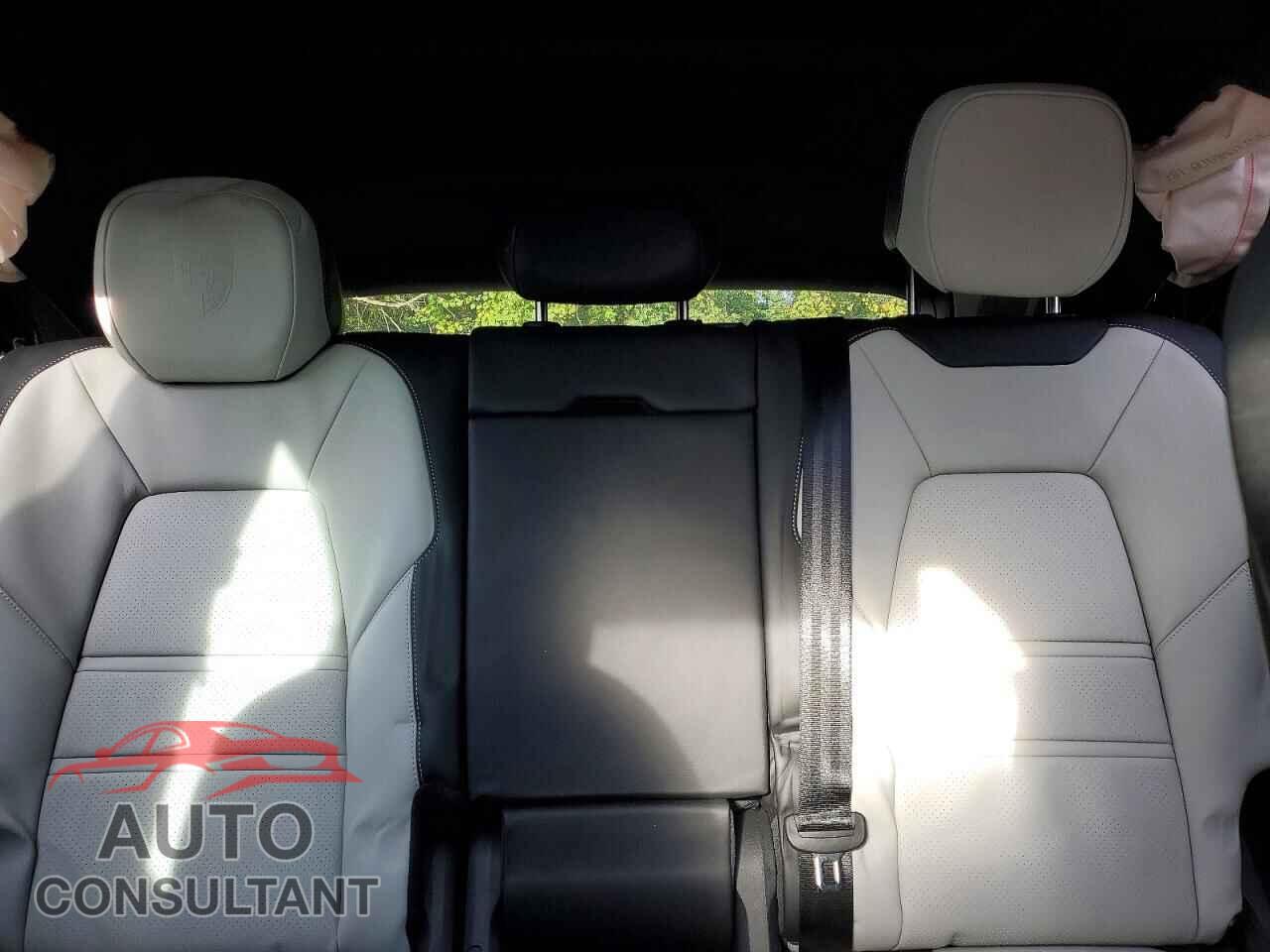 PORSCHE CAYENNE 2026 - WP1AA2AY5TDA04378