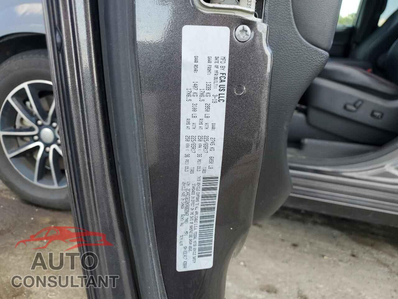 DODGE CARAVAN 2019 - 2C4RDGEG2KR662942