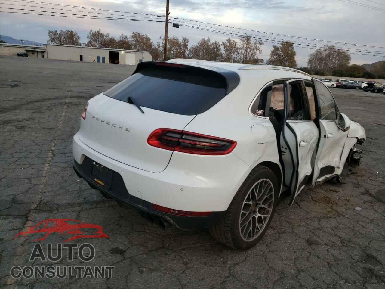 PORSCHE MACAN 2016 - WP1AB2A57GLB43765