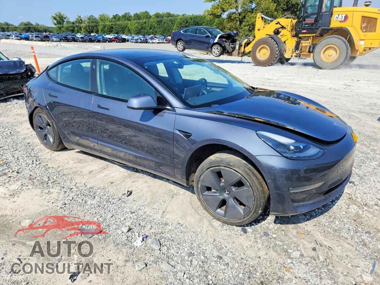 TESLA MODEL 3 2021 - 5YJ3E1EB5MF044100