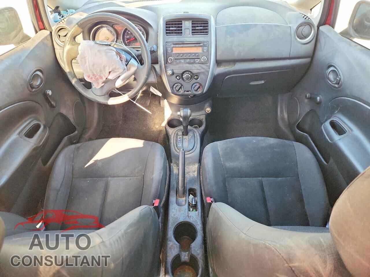 NISSAN VERSA 2017 - 3N1CE2CP3HL366698