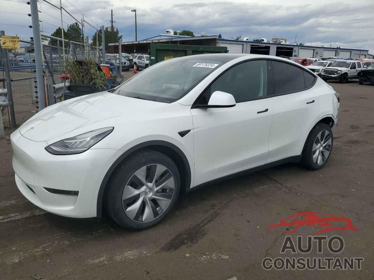 TESLA MODEL Y 2021 - 5YJYGDEE3MF262726