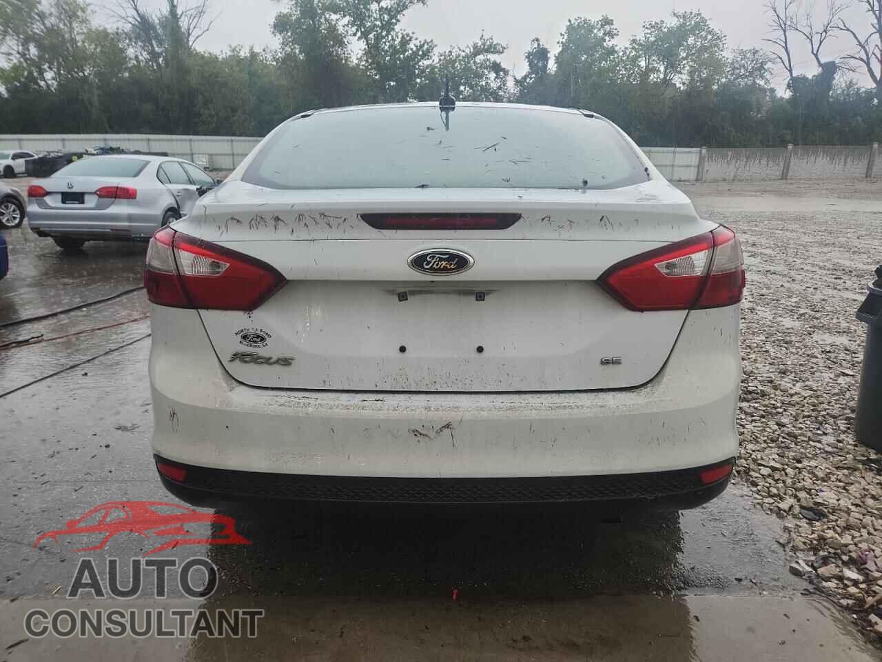 FORD FOCUS 2012 - 1FAHP3F23CL216488