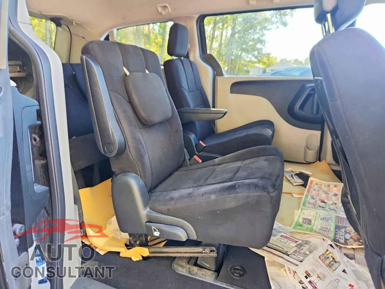DODGE CARAVAN 2011 - 2D4RN4DG6BR690582