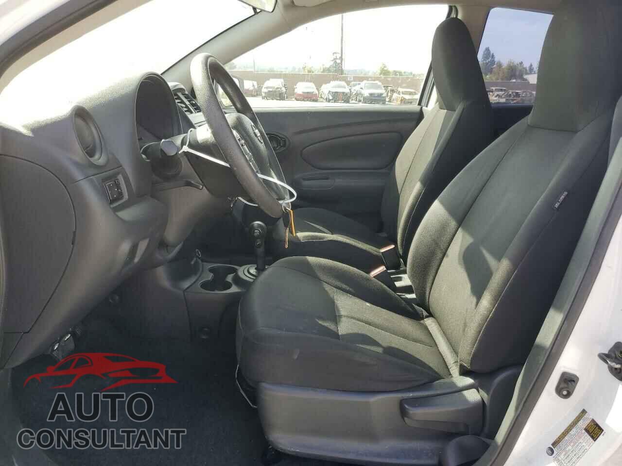NISSAN VERSA 2017 - 3N1CN7AP3HL833747