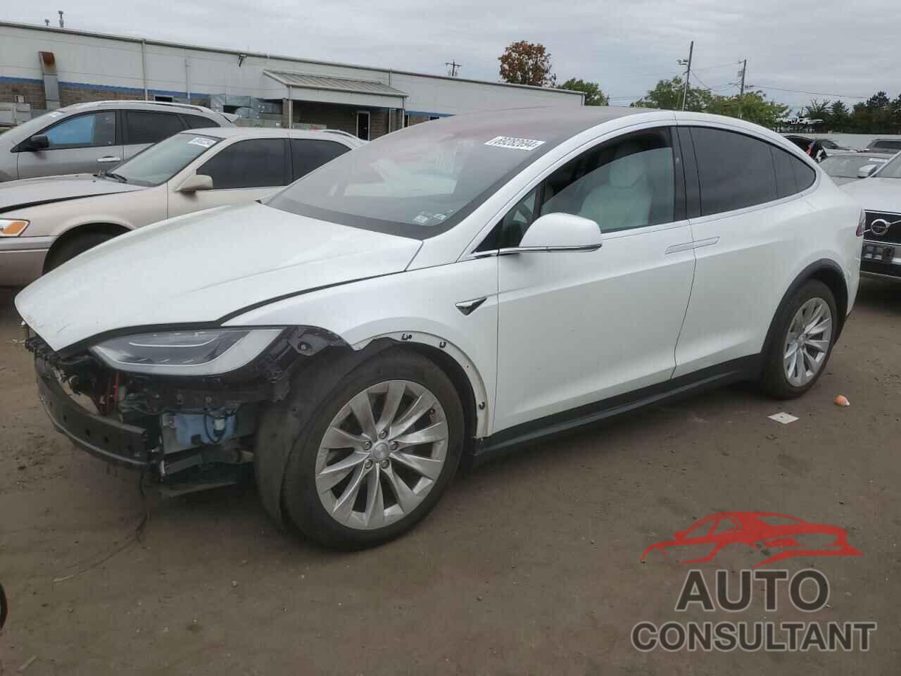 TESLA MODEL X 2017 - 5YJXCBE28HF067714