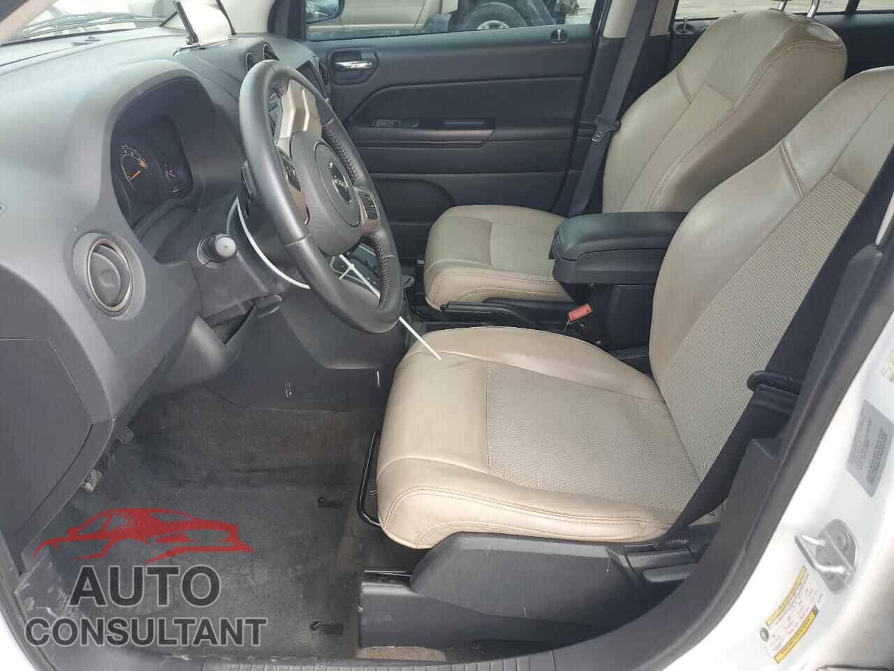 JEEP COMPASS 2017 - 1C4NJCBB5HD185640