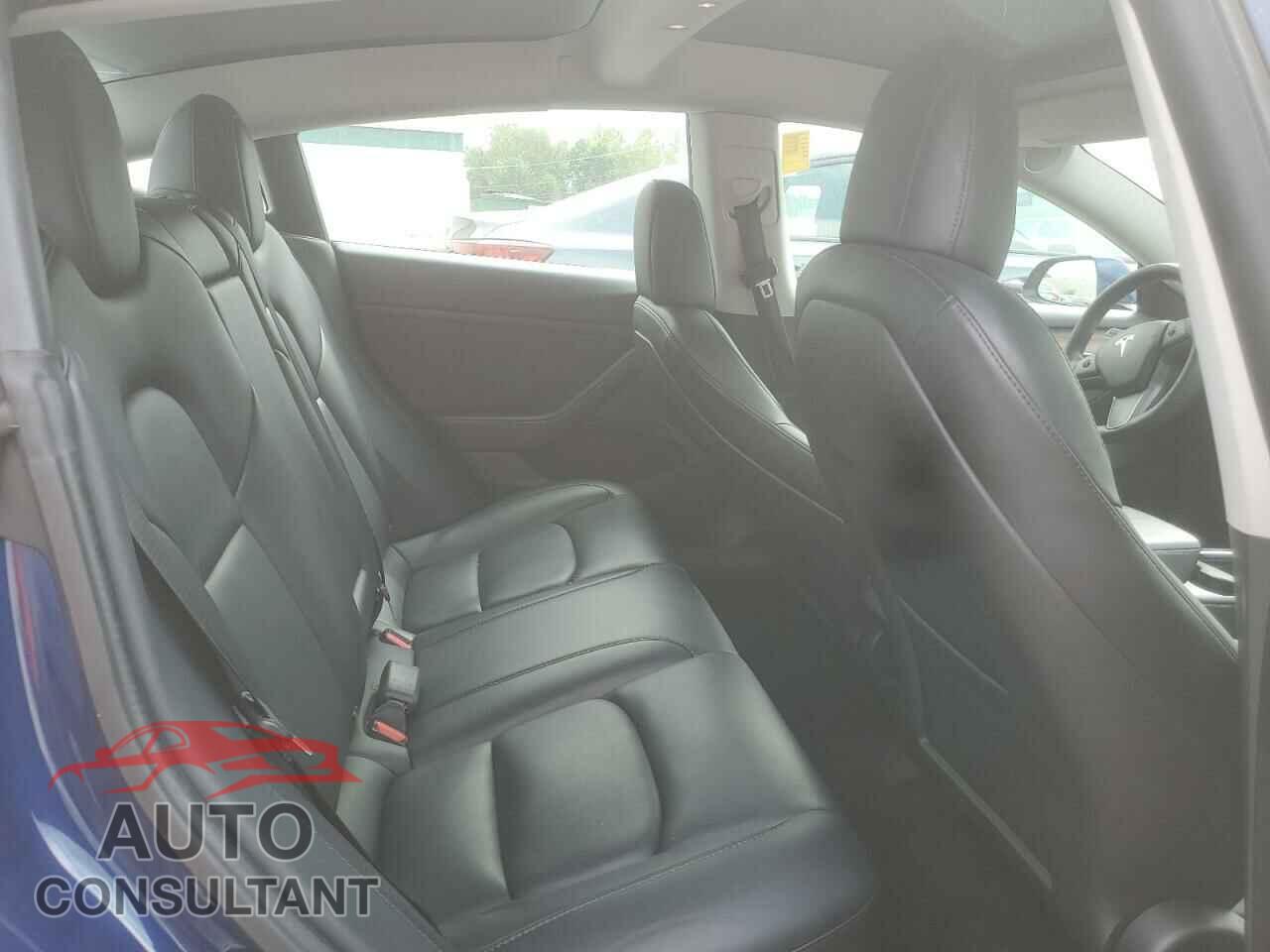 TESLA MODEL 3 2022 - 5YJ3E1EA8NF190838