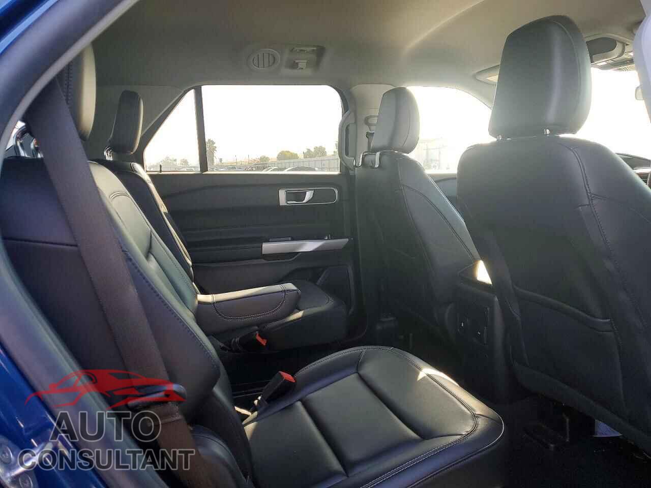 FORD EXPLORER 2023 - 1FMSK7DH2PGB07818