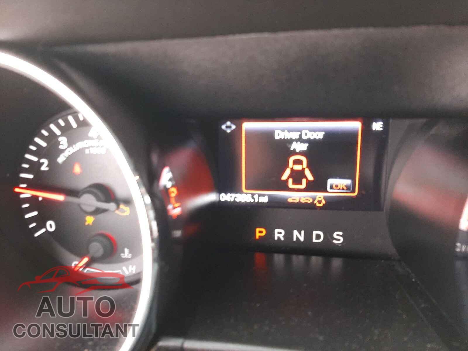 FORD MUSTANG 2017 - 1FA6P8TH8H5225020