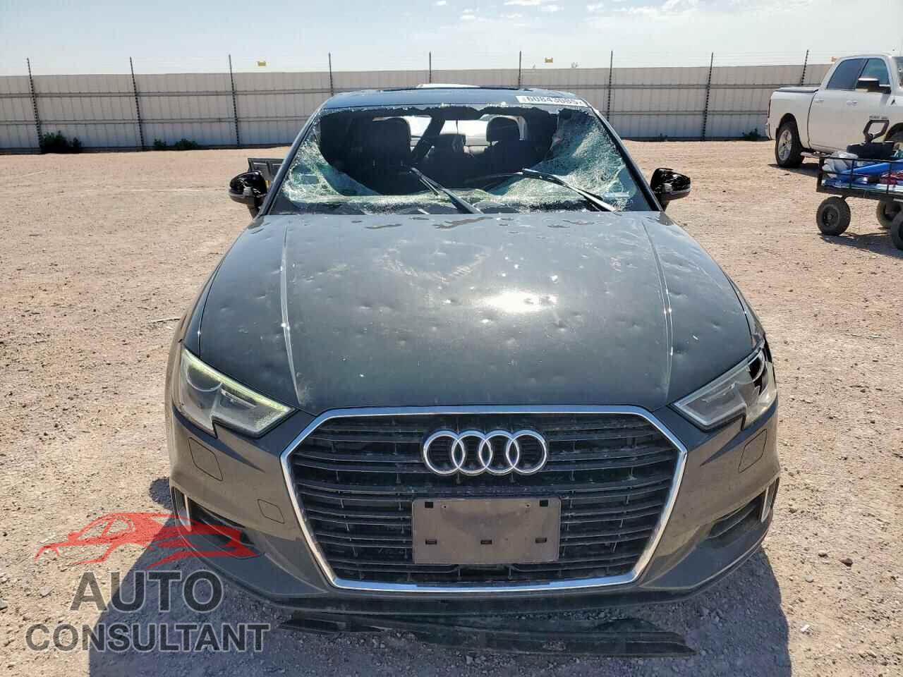 AUDI A3 2017 - WAUAUGFF3H1052660