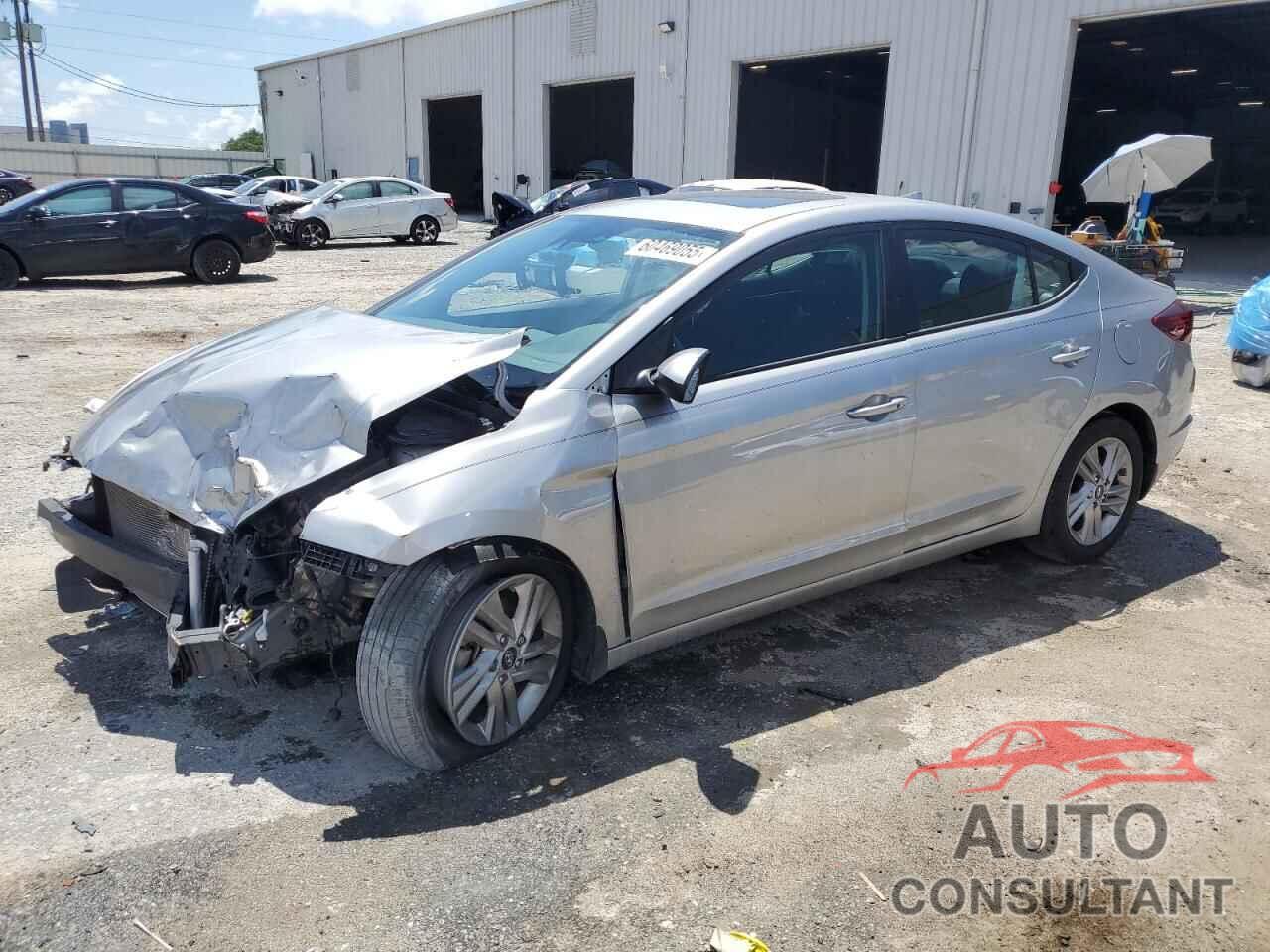 HYUNDAI ELANTRA 2020 - 5NPD84LF8LH555903