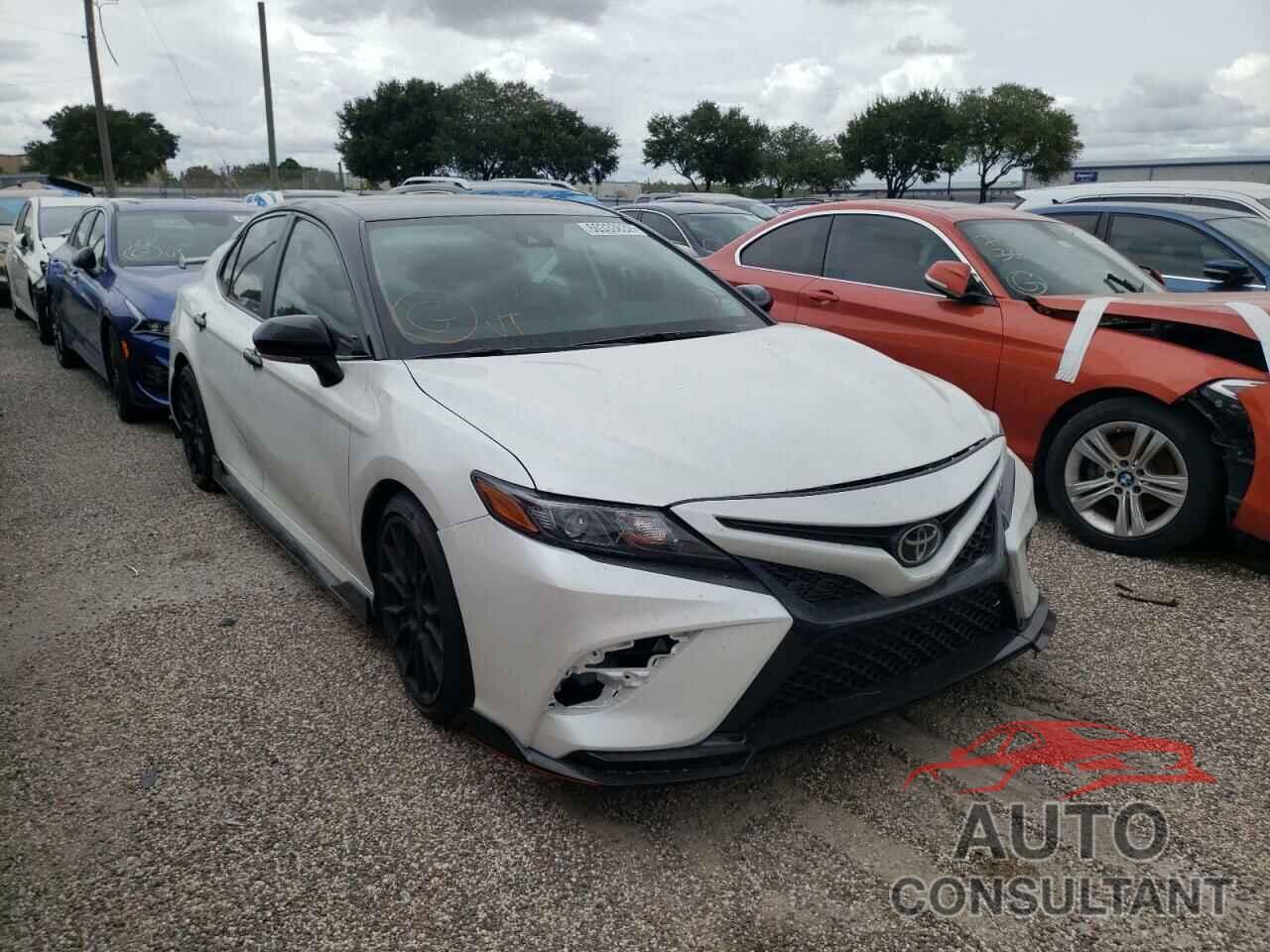 TOYOTA CAMRY 2022 - 4T1KZ1AK2NU070793