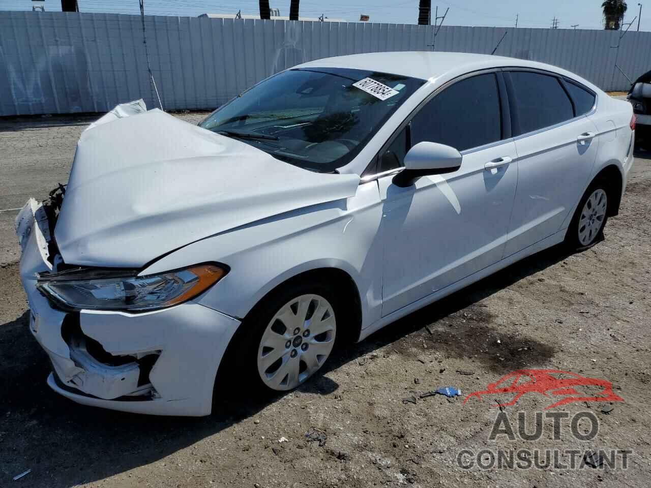 FORD FUSION 2019 - 3FA6P0G74KR232750