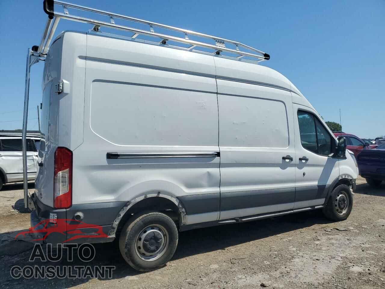 FORD TRANSIT 2017 - 1FTYR2XM7HKA74996